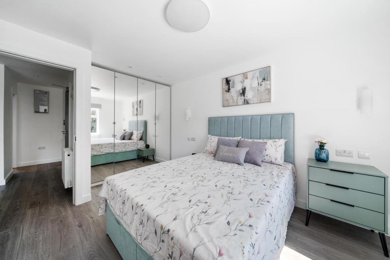 Appartement Newly Refurbished 2 Bed Flat à Mill Hill Extérieur photo