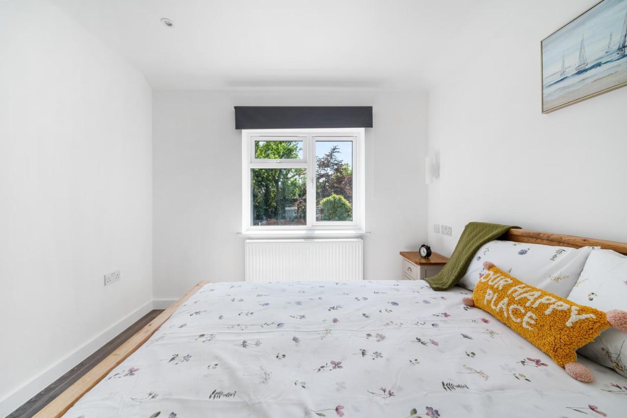 Appartement Newly Refurbished 2 Bed Flat à Mill Hill Extérieur photo