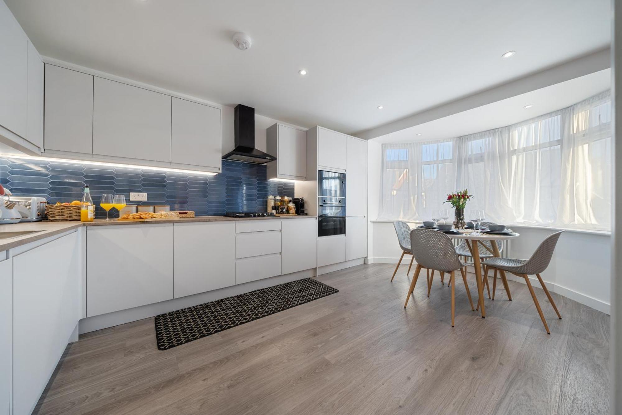 Appartement Newly Refurbished 2 Bed Flat à Mill Hill Extérieur photo